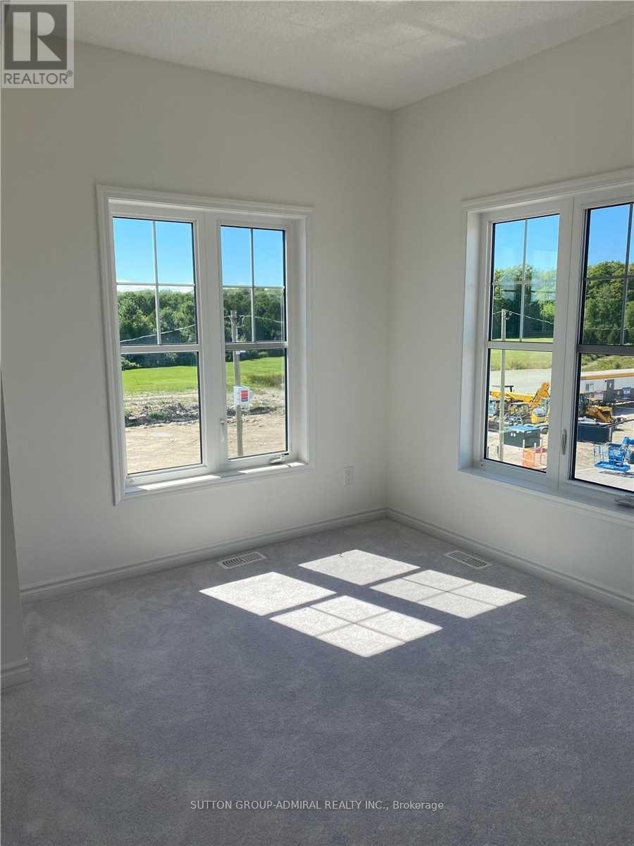 Photo 17 of 138 Village Gate Drive, Wasaga Beach ON