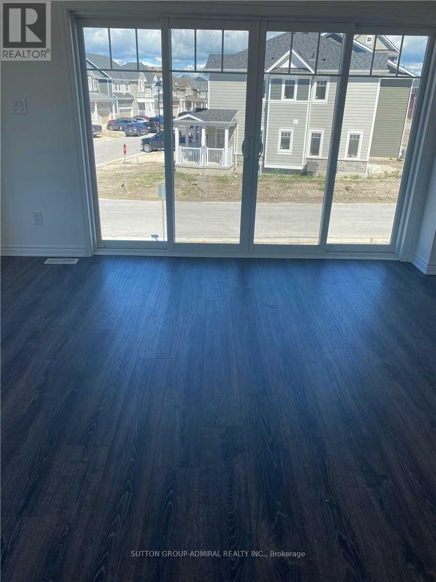 Photo 4 of 138 Village Gate Drive, Wasaga Beach ON