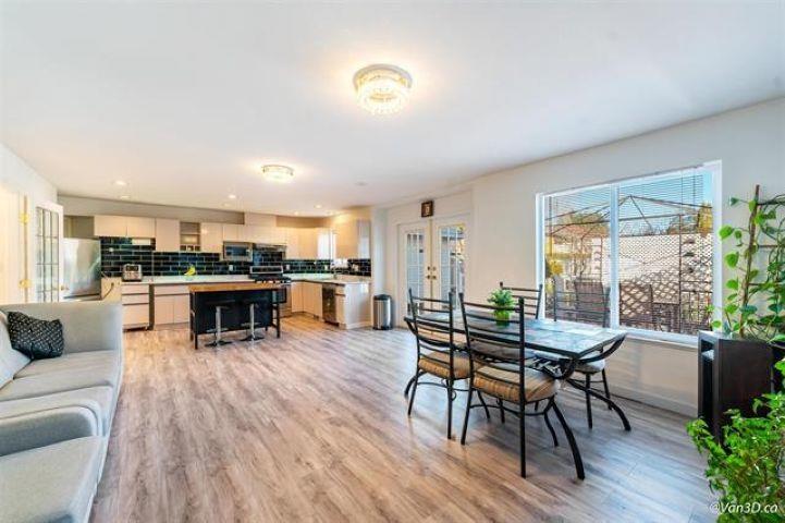 Photo 8 of 16123 86 Avenue, Surrey BC