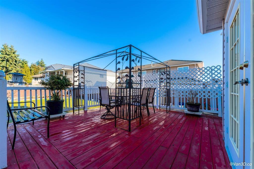Photo 30 of 16123 86 Avenue, Surrey BC