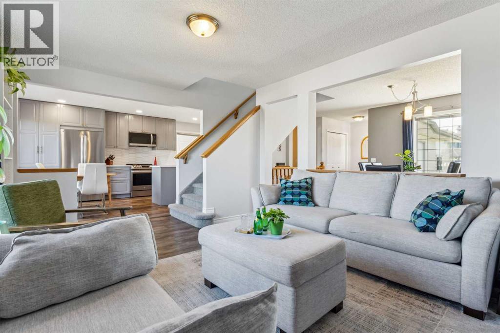 Single Family House for Sale in  Hidden Spring Close NW Hidden Valley Calgary 