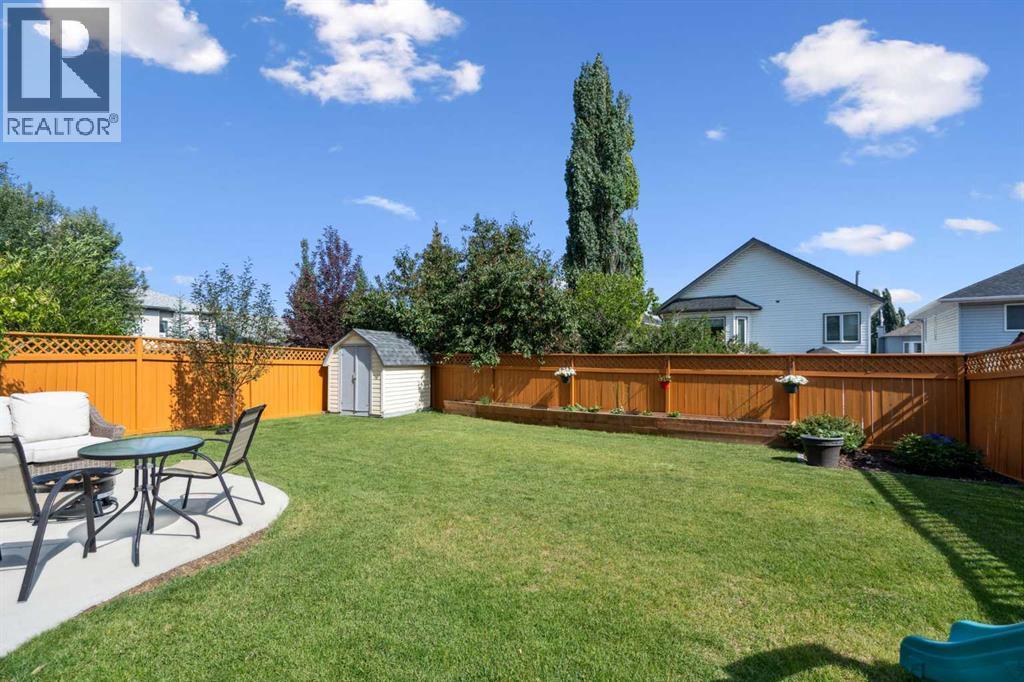Single Family House for Sale in  Hidden Spring Close NW Hidden Valley Calgary 
