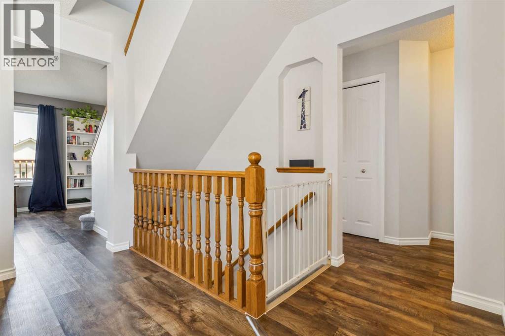 Single Family House for Sale in  Hidden Spring Close NW Hidden Valley Calgary 