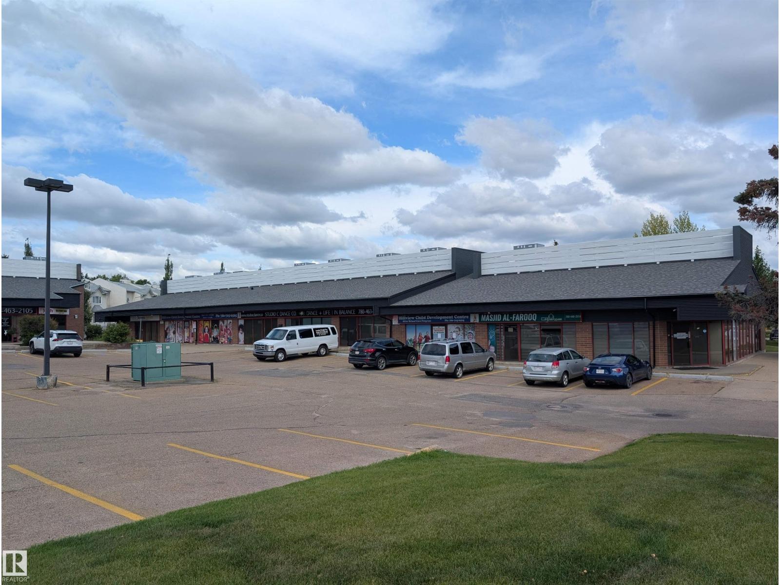 Photo 62 of 28 3520 60 St Nw, Edmonton AB