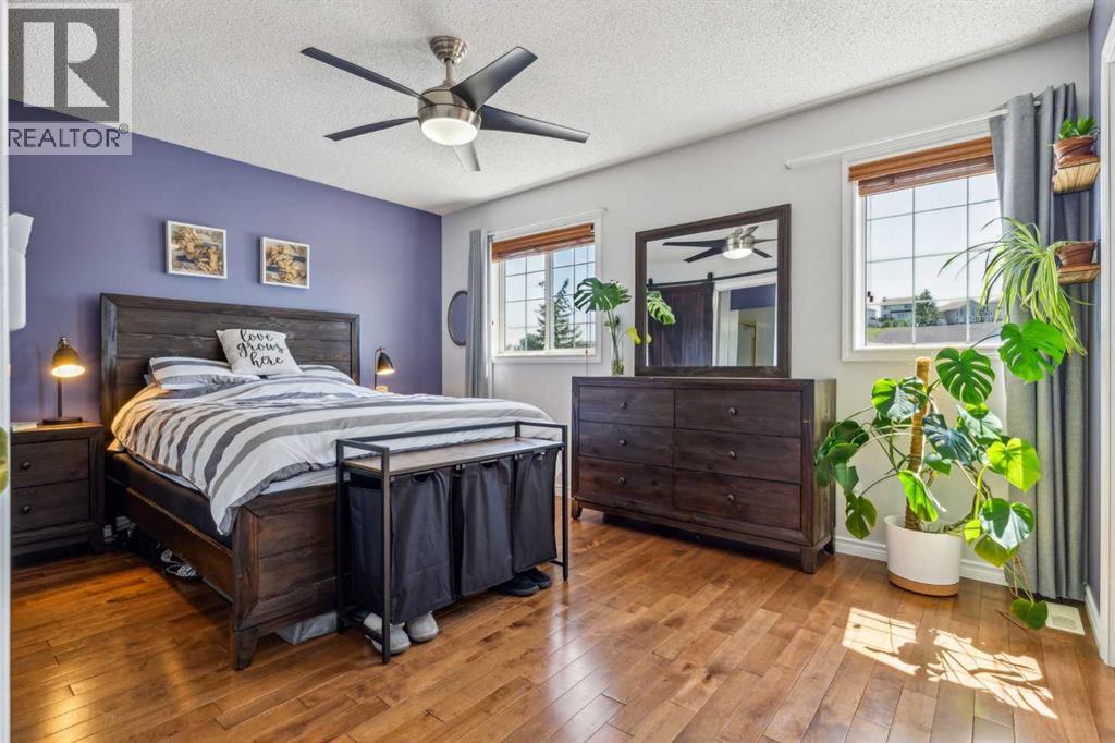 Single Family House for Sale in  Hidden Spring Close NW Hidden Valley Calgary 