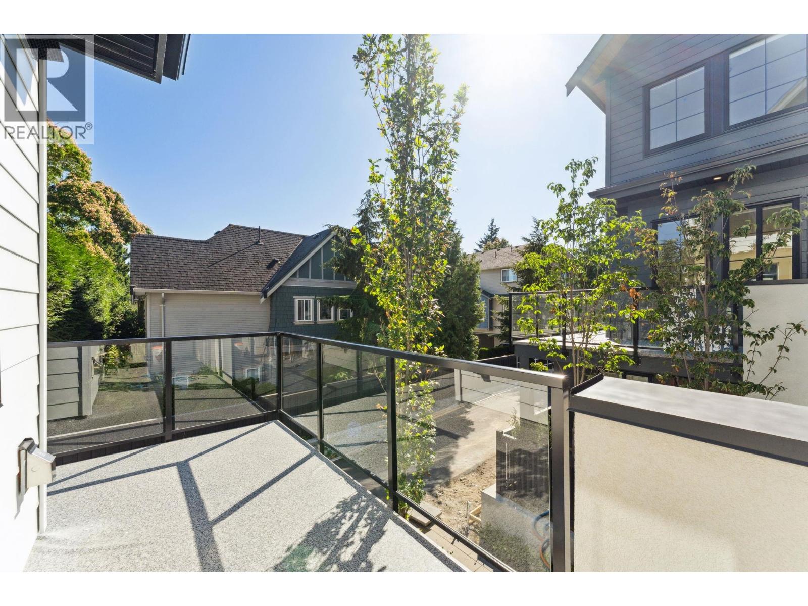 Photo 14 of 19 10188 No 1 Road, Richmond BC