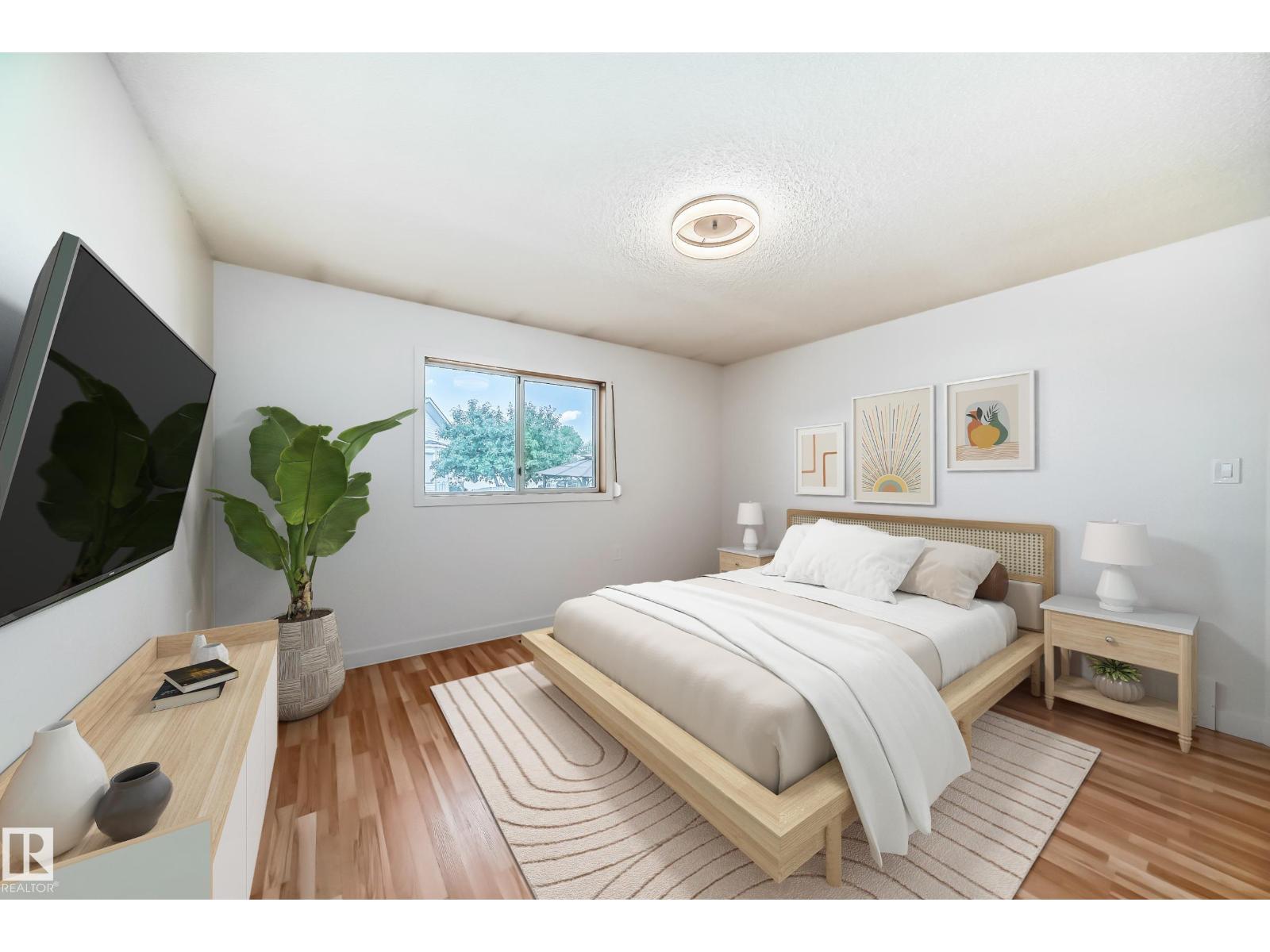 Photo 21 of 15571 59 A St Nw, Edmonton AB
