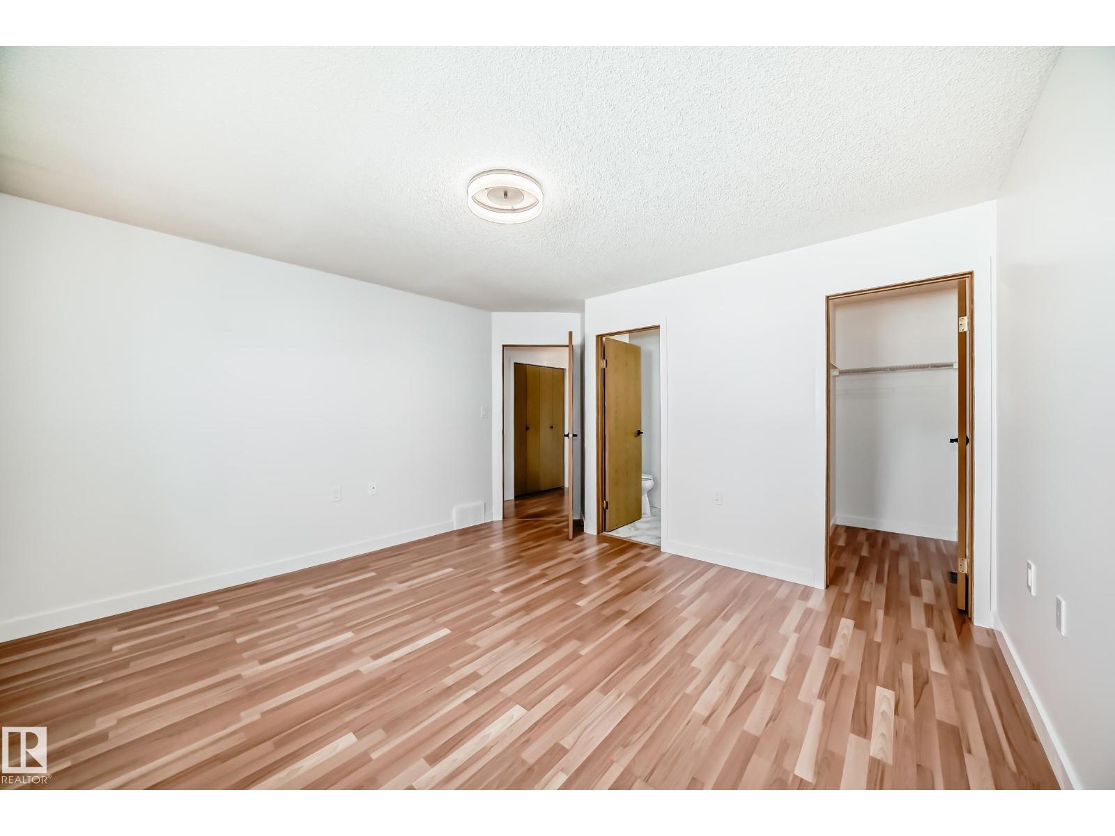 Photo 20 of 15571 59 A St Nw, Edmonton AB