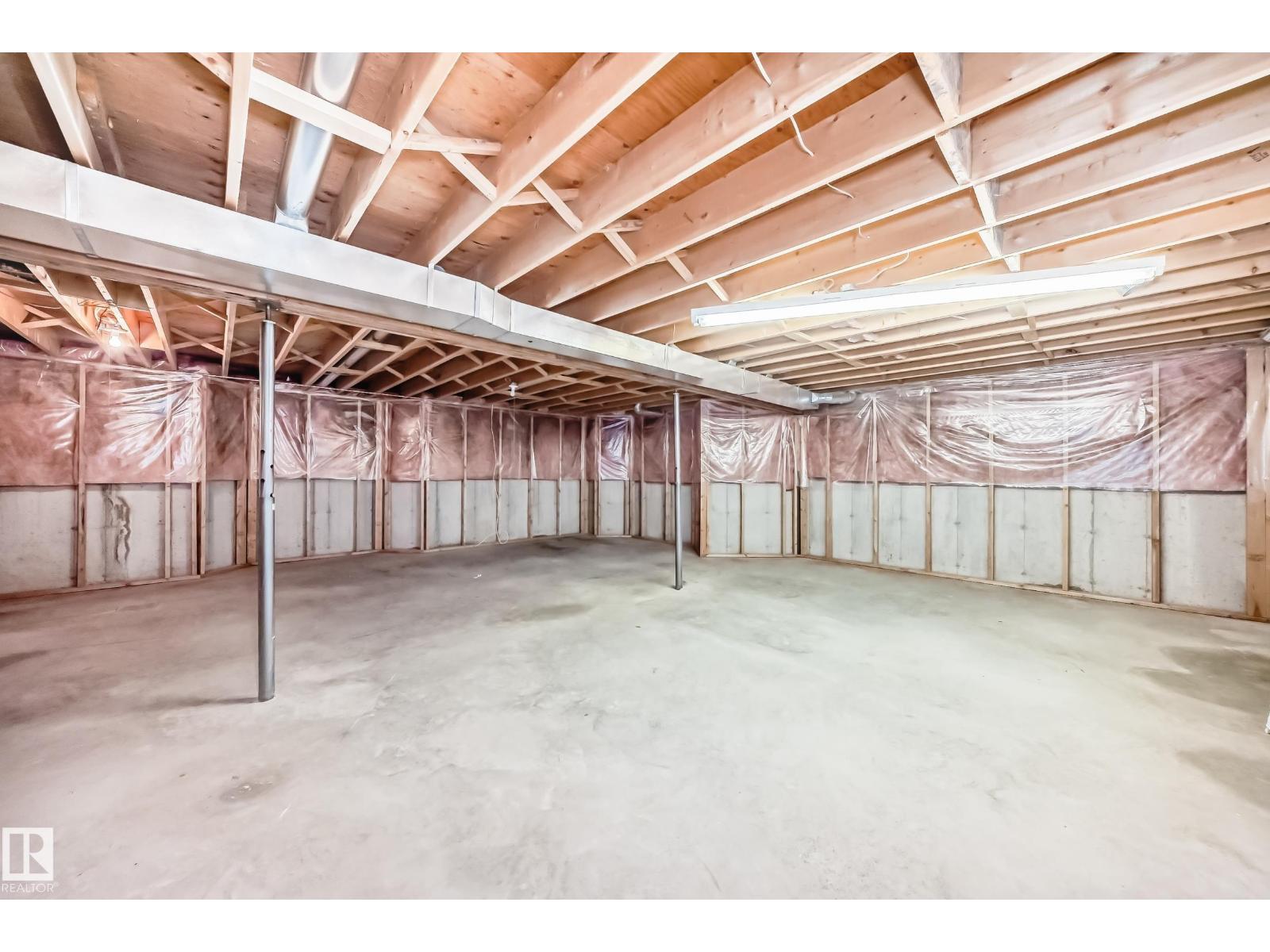 Photo 41 of 15571 59 A St Nw, Edmonton AB