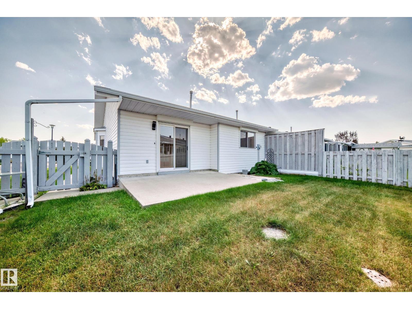 Photo 36 of 15571 59 A St Nw, Edmonton AB