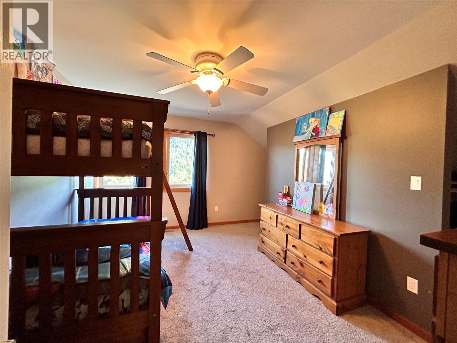 948 Redstone Drive, Rossland