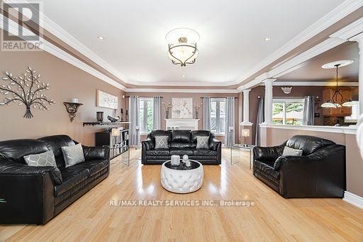 Photo 19 of 6 Hugo Road, Brampton ON