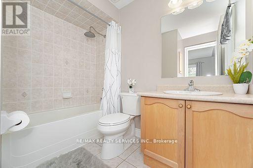 Photo 35 of 6 Hugo Road, Brampton ON