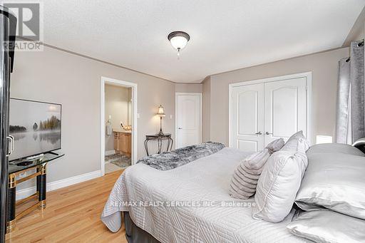 Photo 37 of 6 Hugo Road, Brampton ON