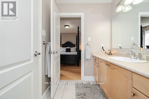 Photo 38 of 6 Hugo Road, Brampton ON