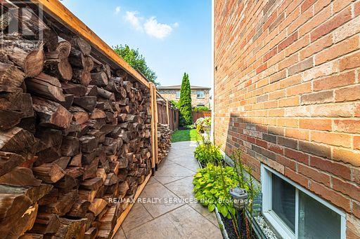 Photo 45 of 6 Hugo Road, Brampton ON