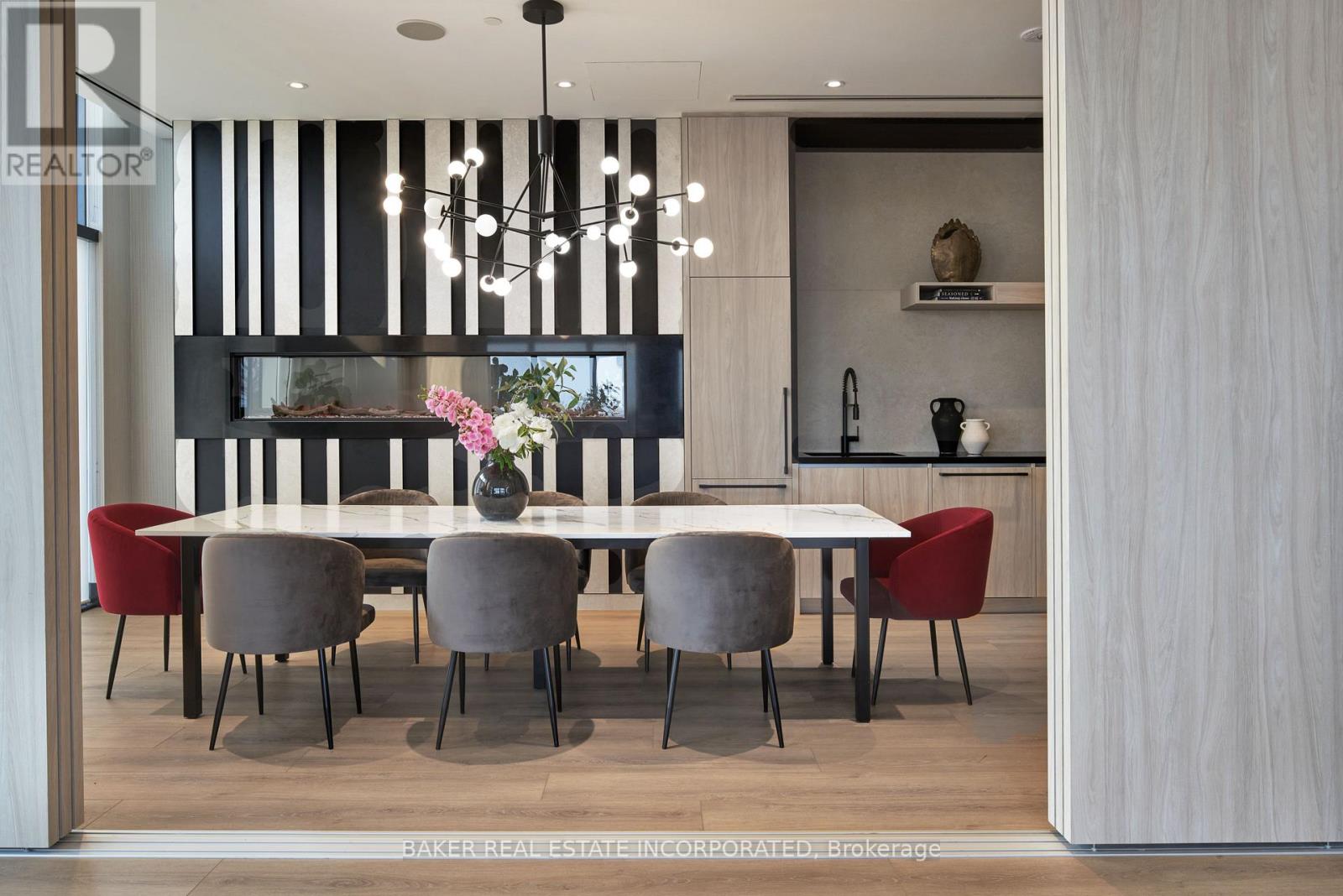 Photo 4 of 1801 260 Malta Avenue, Brampton ON