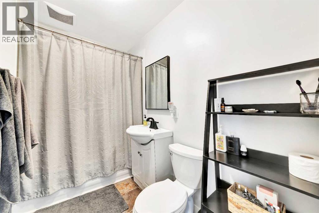 Photo 13 of 5519 49 Street, Lloydminster AB