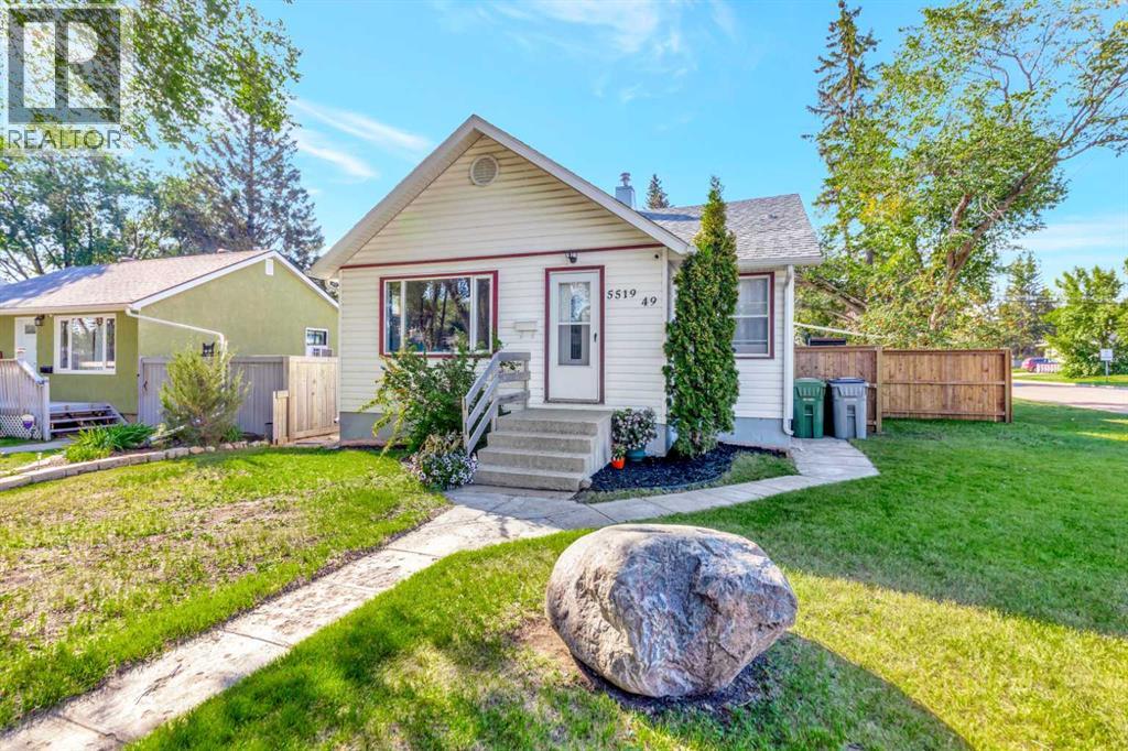 Photo 2 of 5519 49 Street, Lloydminster AB