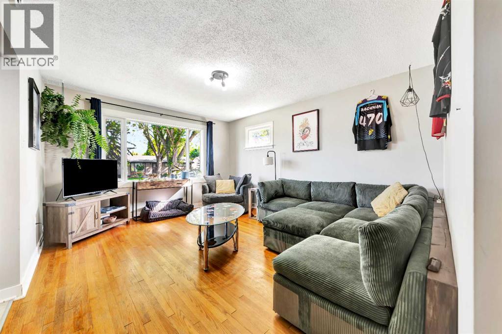 Photo 8 of 5519 49 Street, Lloydminster AB
