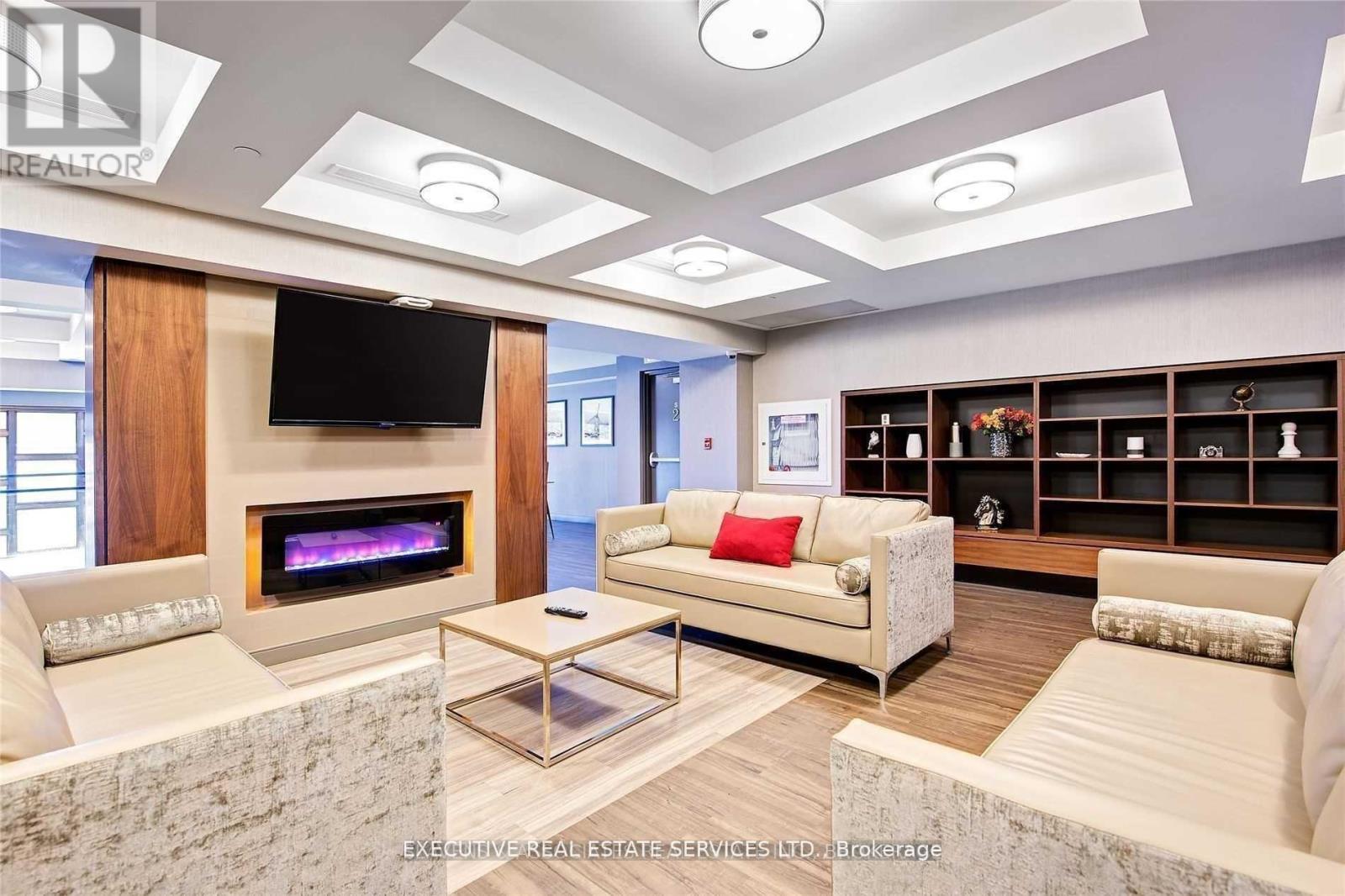 Photo 4 of 807 150 Main Street, Hamilton ON