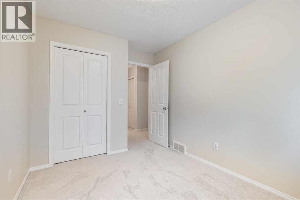 Single Family House for Sale in  Everstone Place SW Evergreen Calgary 