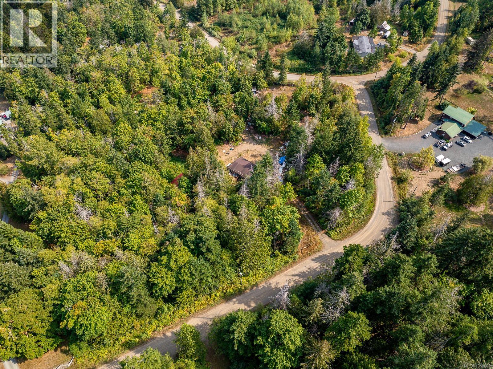 Photo 27 of 7390 Cougar Smith Rd, Fanny Bay BC