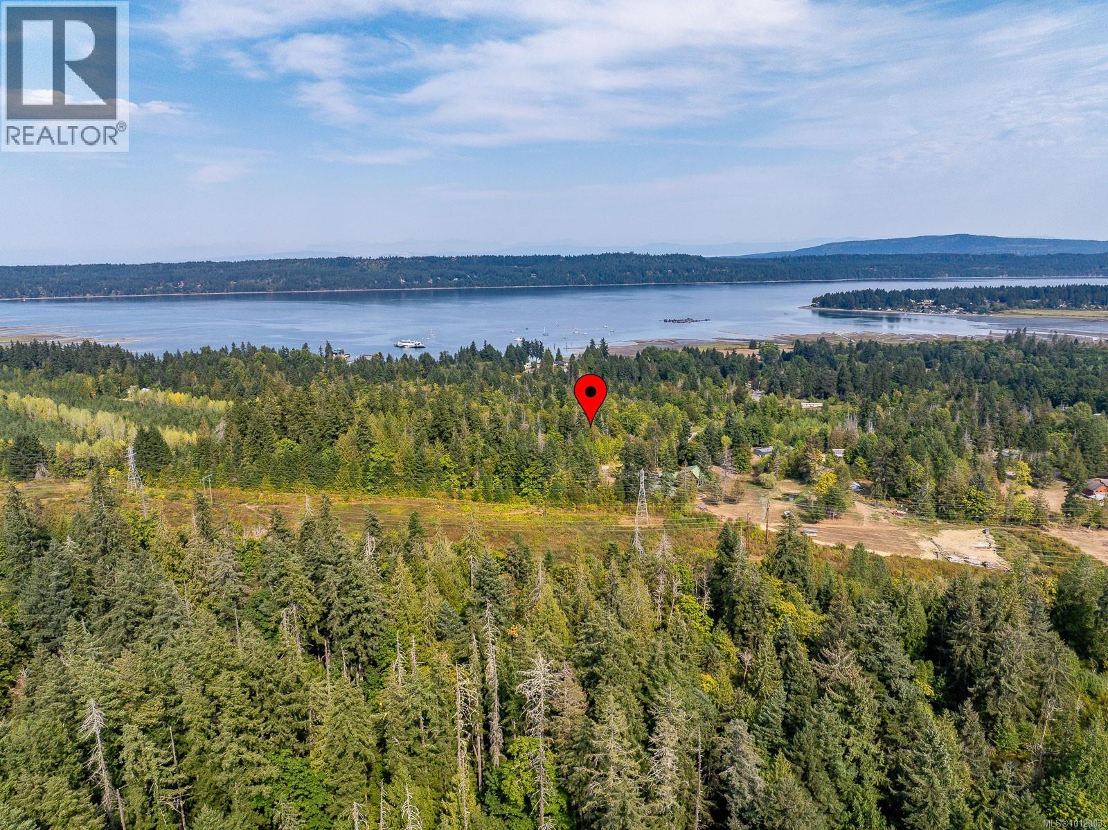 Photo 31 of 7390 Cougar Smith Rd, Fanny Bay BC