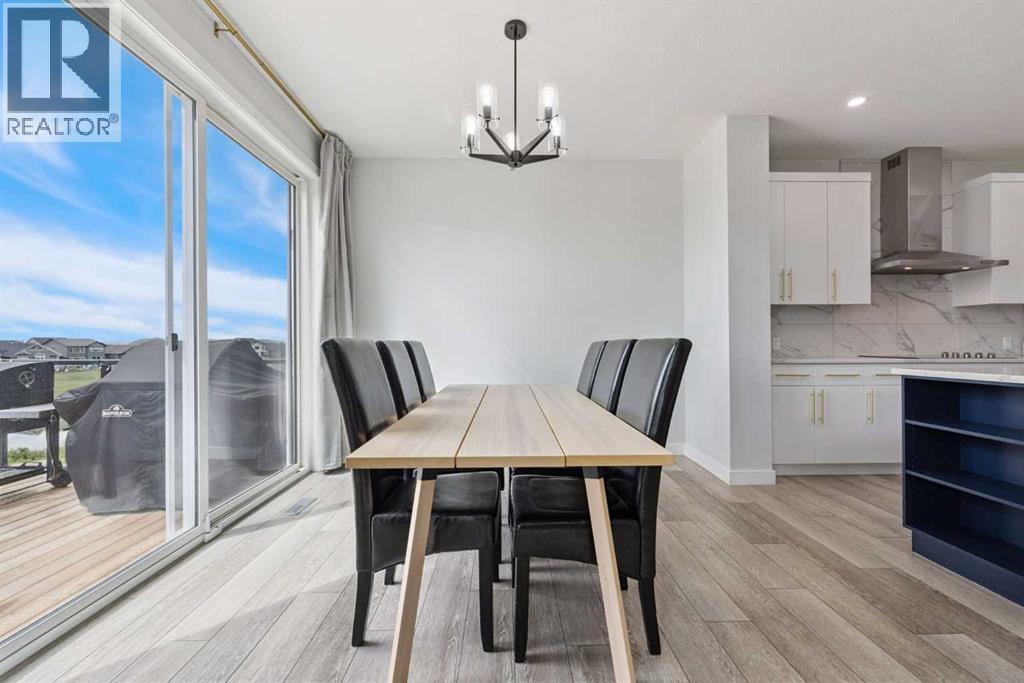 Photo 16 of 49 Emerson Crescent, Okotoks AB