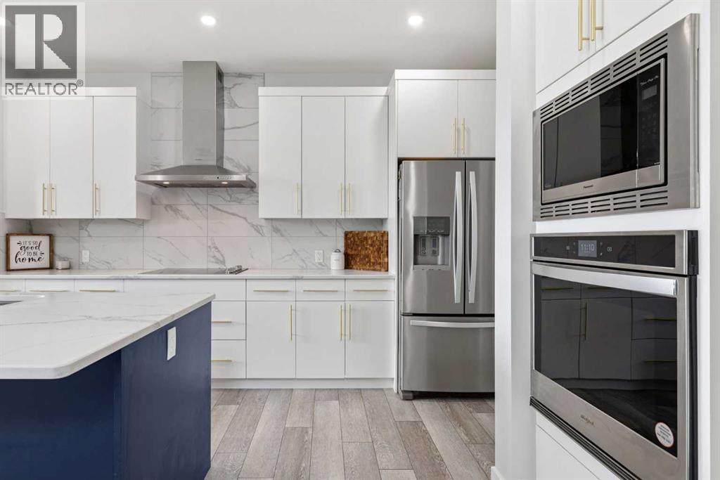 Photo 12 of 49 Emerson Crescent, Okotoks AB