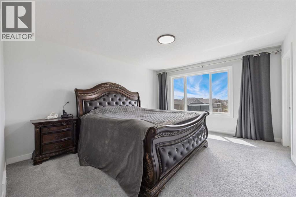 Photo 26 of 49 Emerson Crescent, Okotoks AB