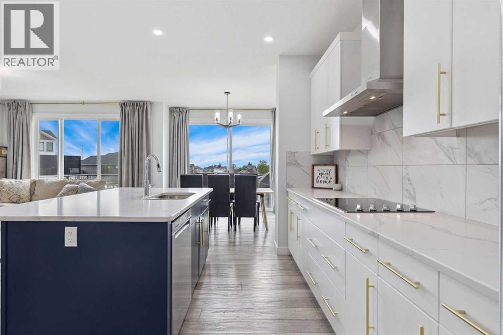 Photo 9 of 49 Emerson Crescent, Okotoks AB