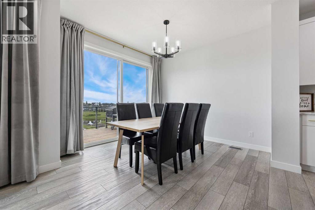 Photo 17 of 49 Emerson Crescent, Okotoks AB