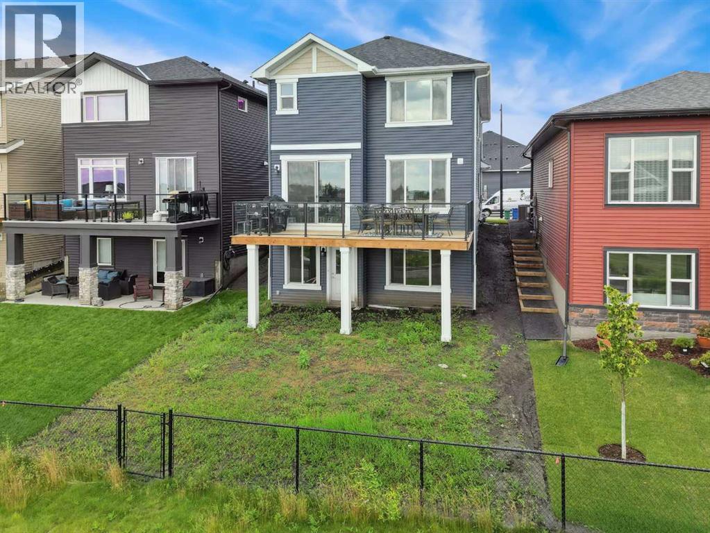 Photo 41 of 49 Emerson Crescent, Okotoks AB