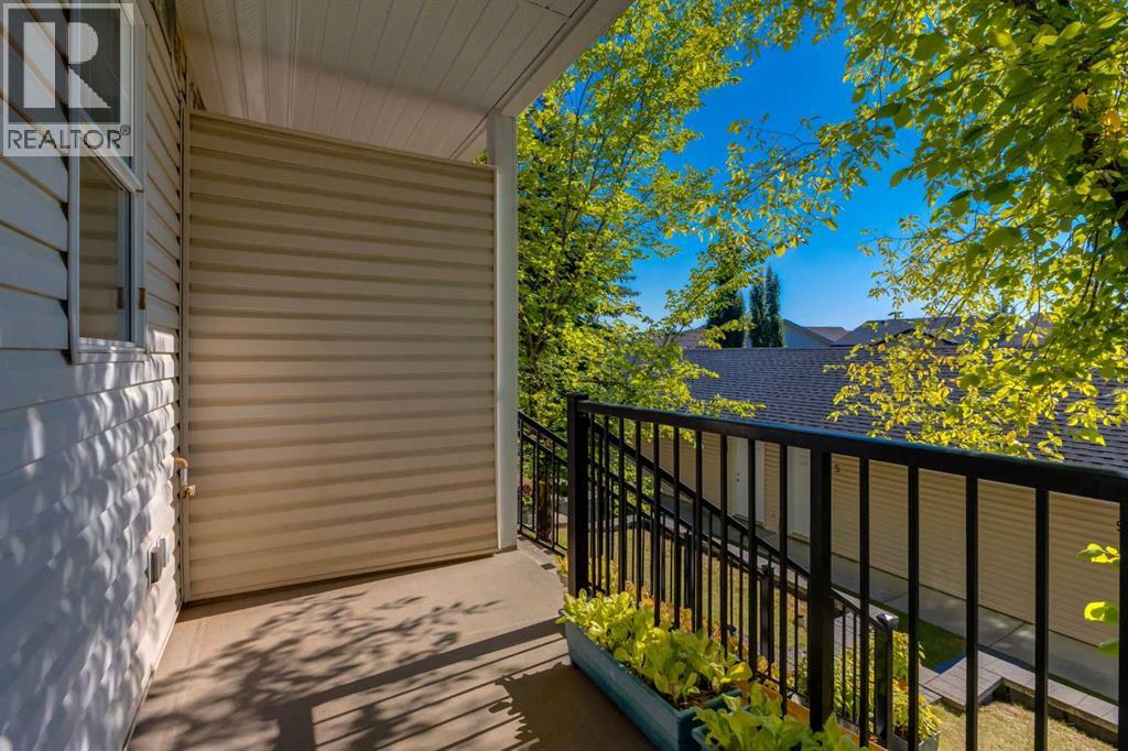Photo 39 of 7 29 Springborough Boulevard Sw, Calgary AB
