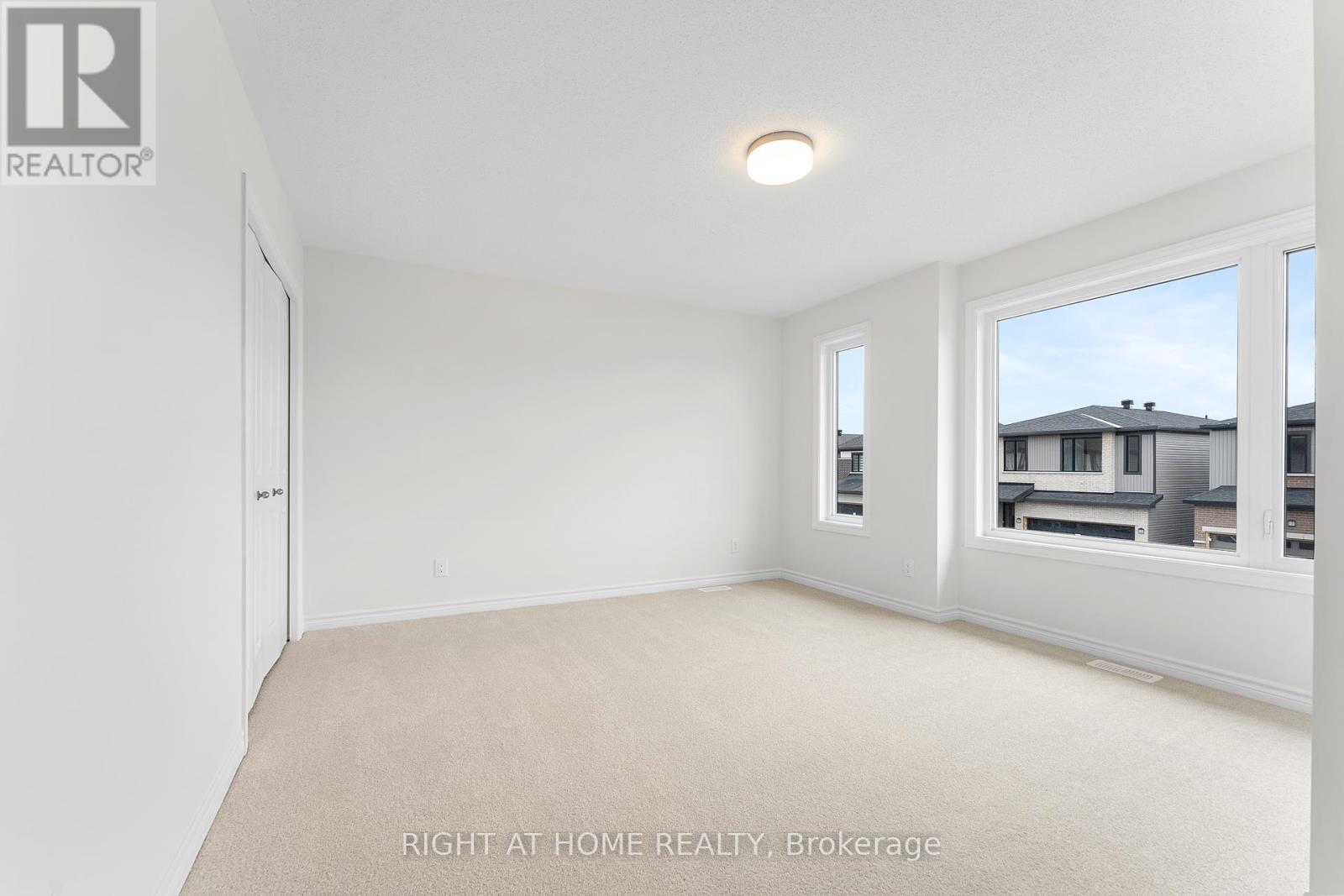 Photo 41 of 118 Lumen Place, Ottawa ON