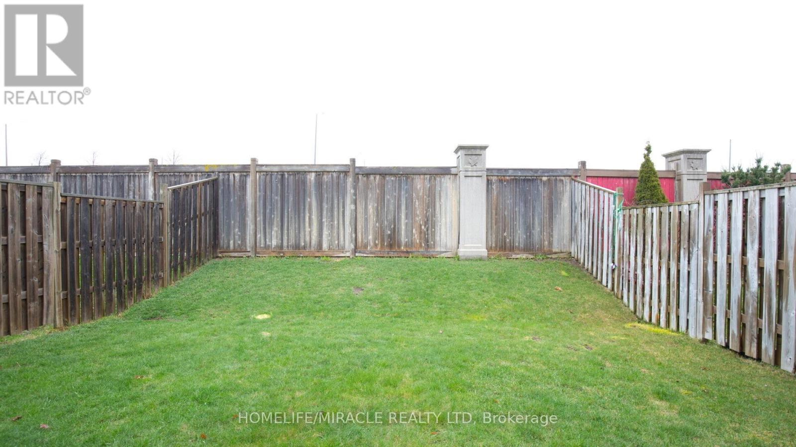 Photo 14 of 118 Owlridge Drive, Brampton ON
