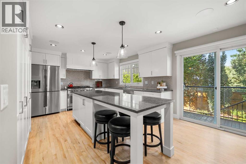 Photo 13 of 2652 14 Avenue Sw, Calgary AB