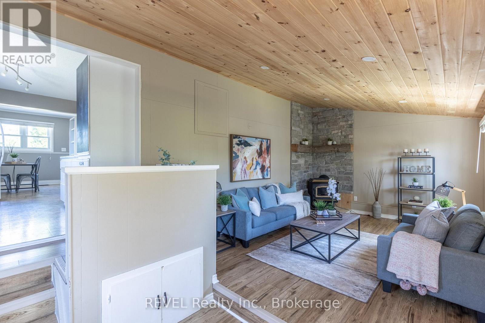 Photo 21 of 229 Morton Street, Thorold ON