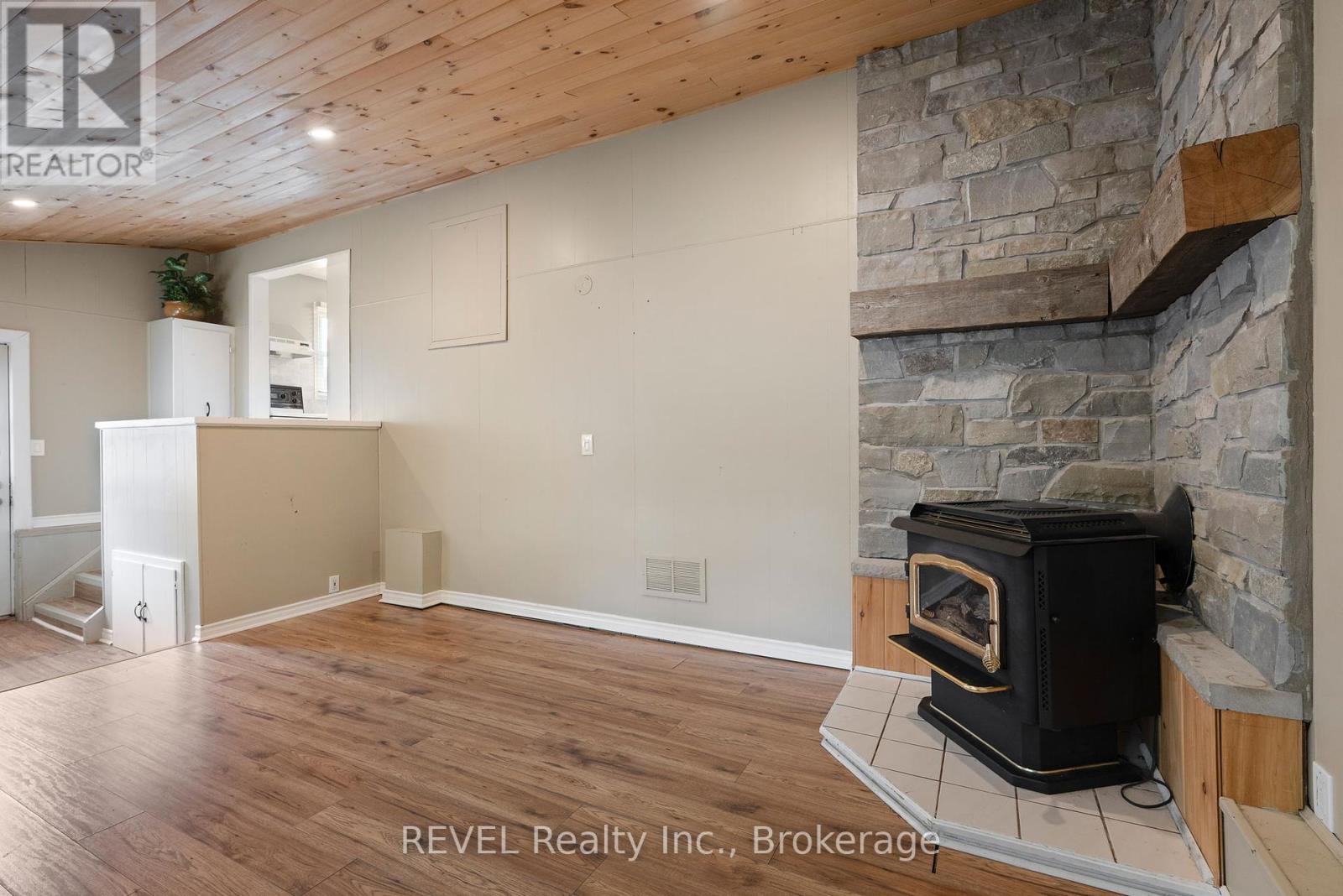 Photo 28 of 229 Morton Street, Thorold ON