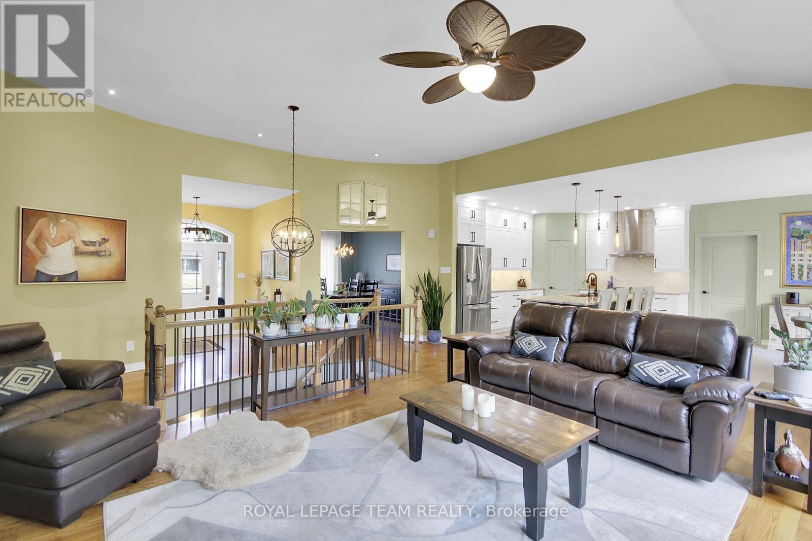 Photo 17 of 2539 Kearns Way, Ottawa ON