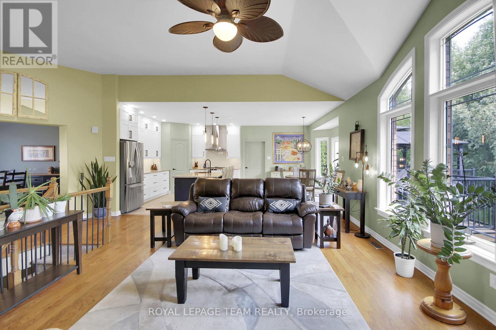 Photo 18 of 2539 Kearns Way, Ottawa ON
