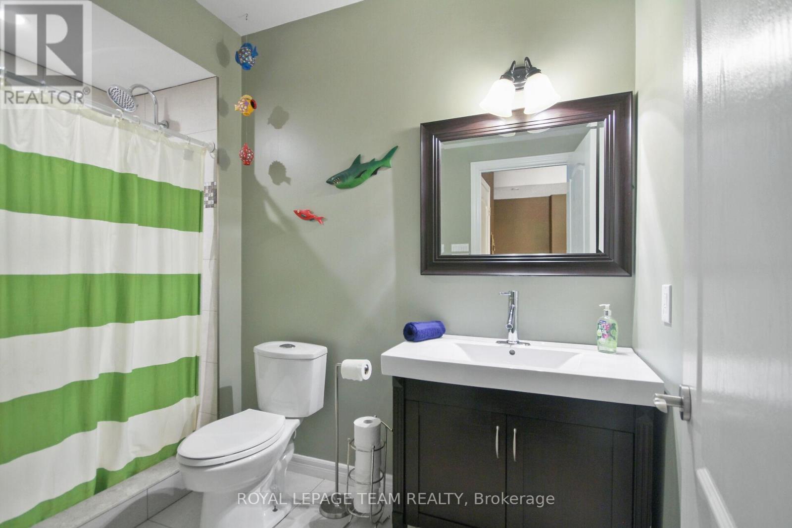 Photo 39 of 2539 Kearns Way, Ottawa ON