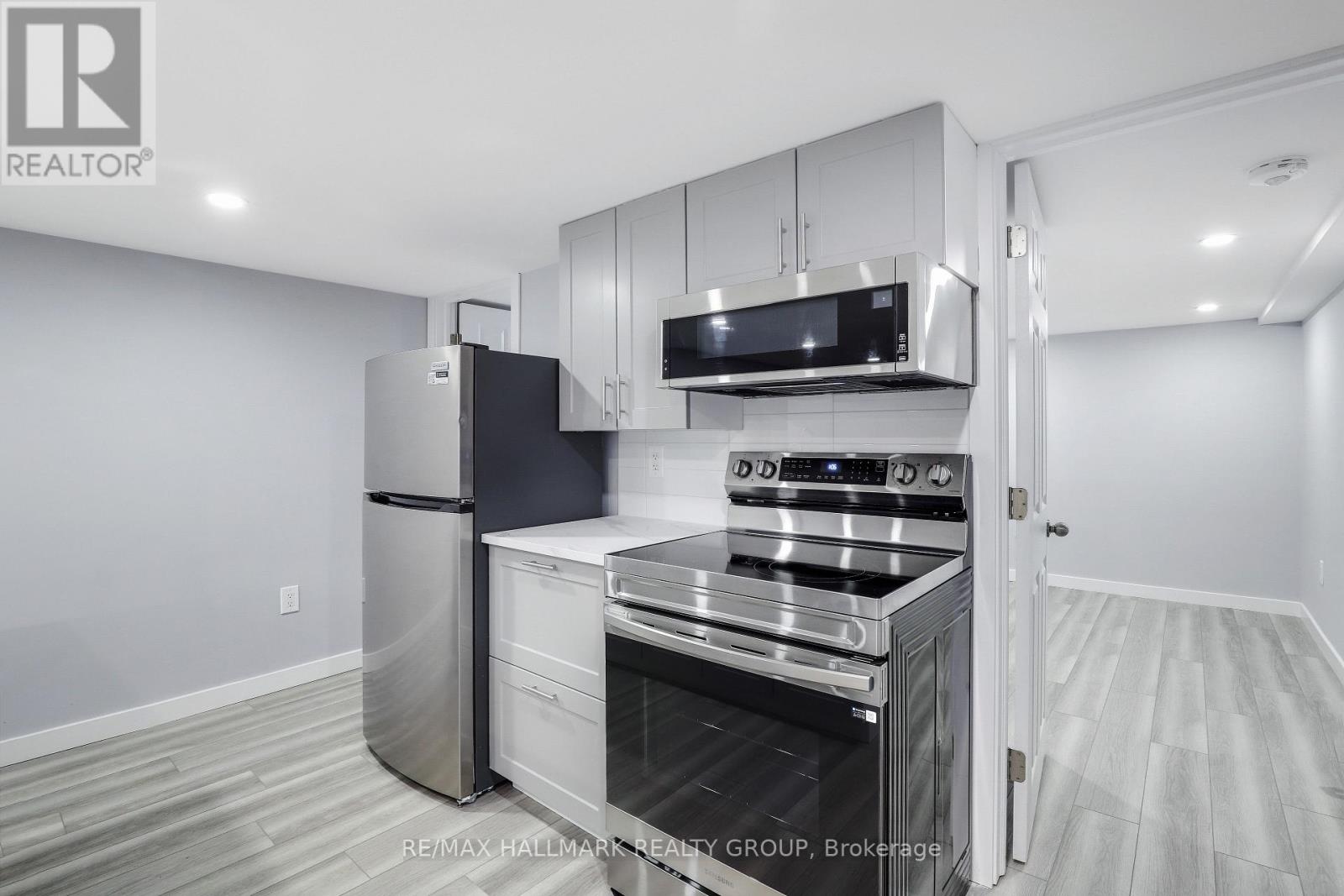 Photo 7 of A 15 Marier Avenue, Ottawa ON