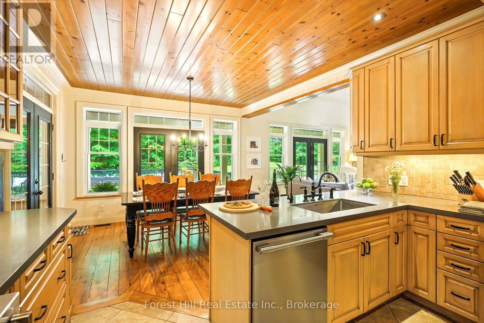 Photo 10 of 1474 Etwell Road, Huntsville ON