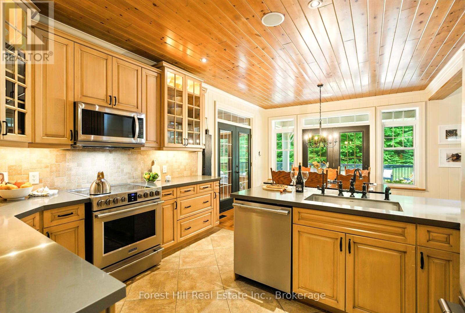 Photo 38 of 1474 Etwell Road, Huntsville ON
