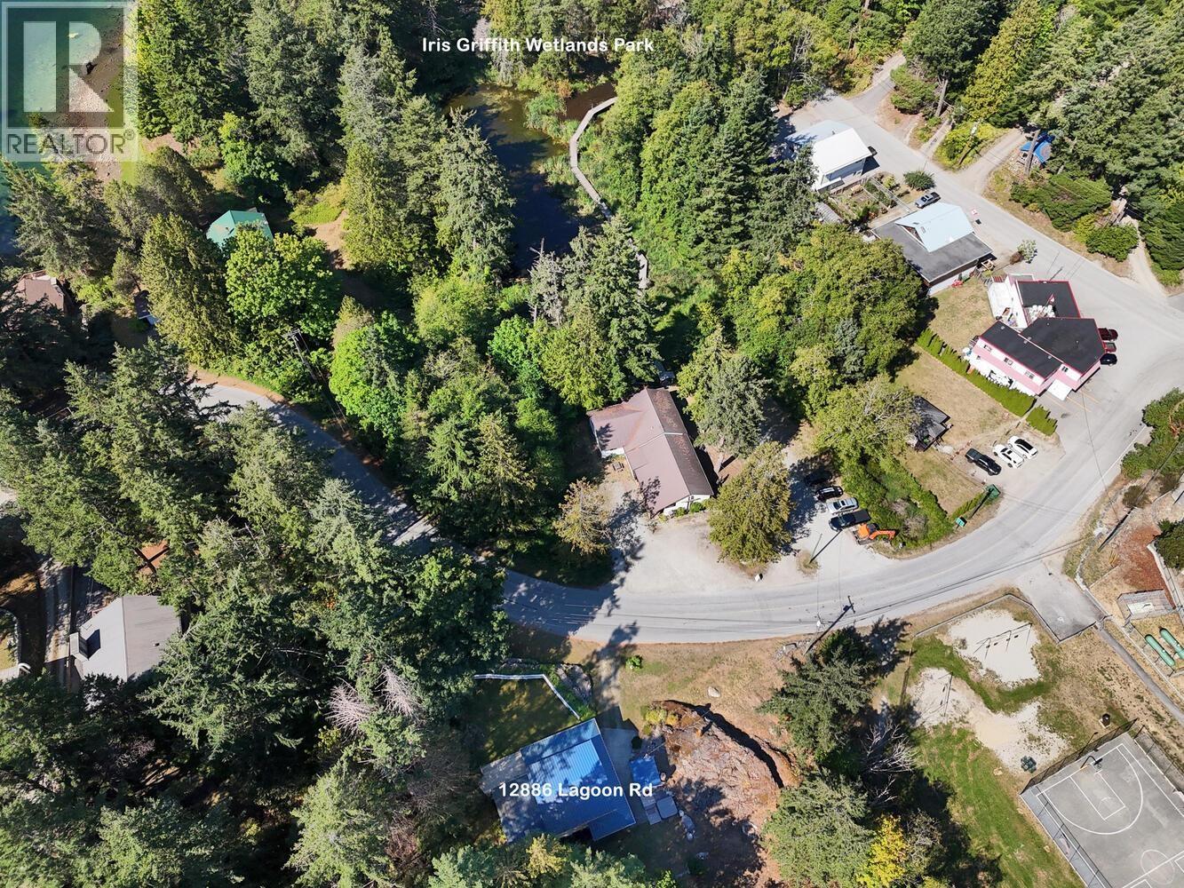 12886 LAGOON ROAD, Madeira Park