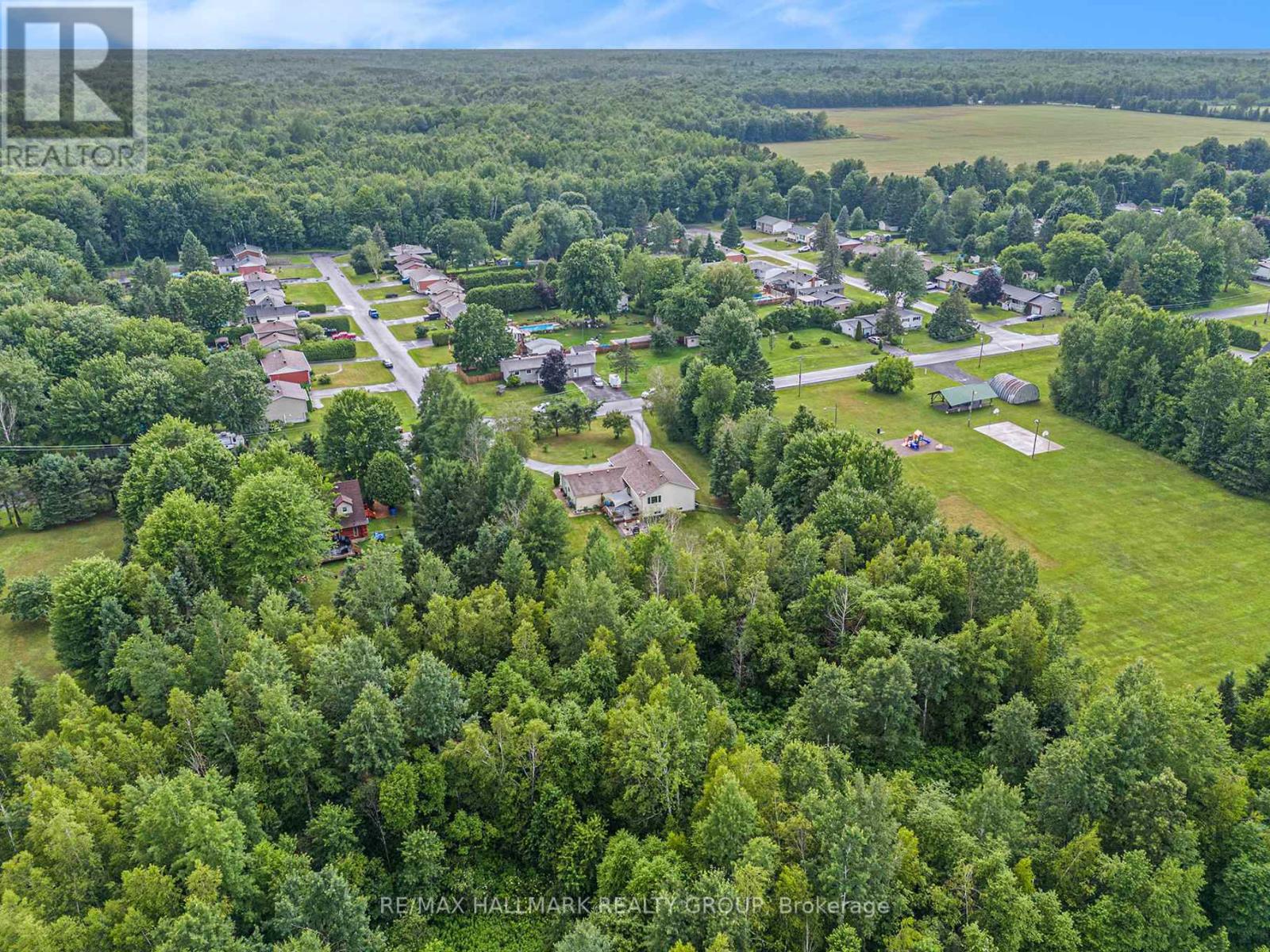 Photo 30 of 65 Beaver Lane, The Nation ON