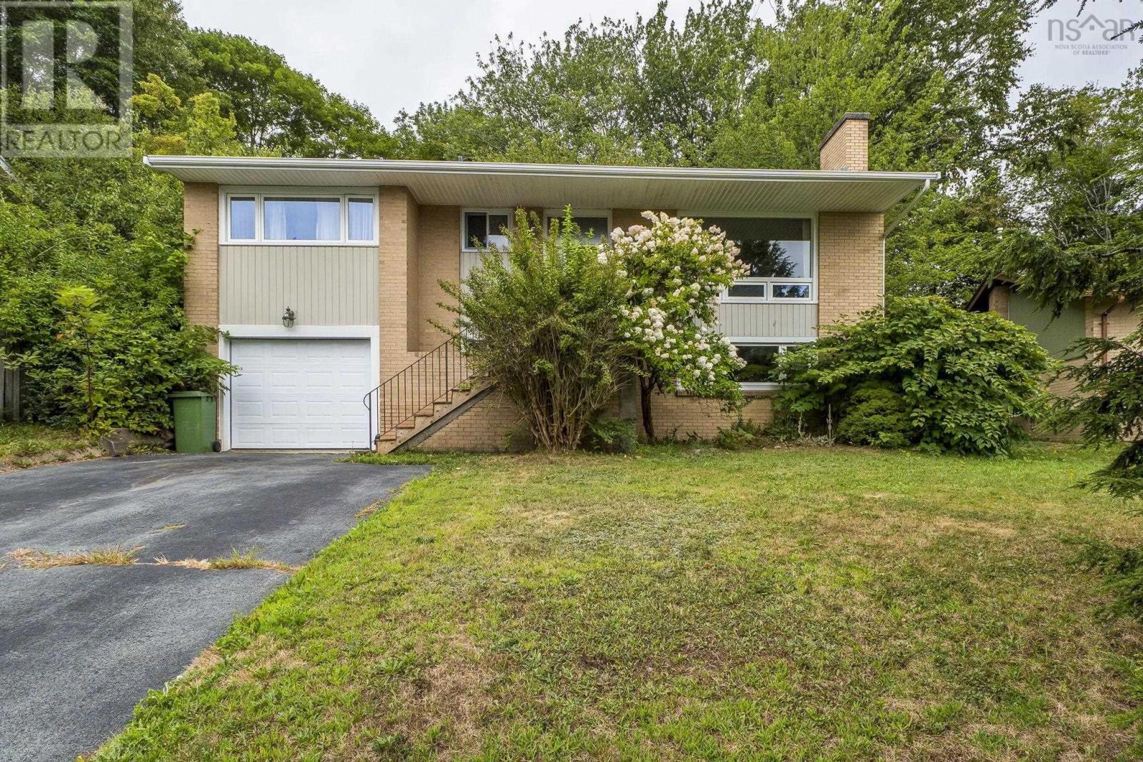 Photo 1 of 17 Gateway Road, Halifax NS