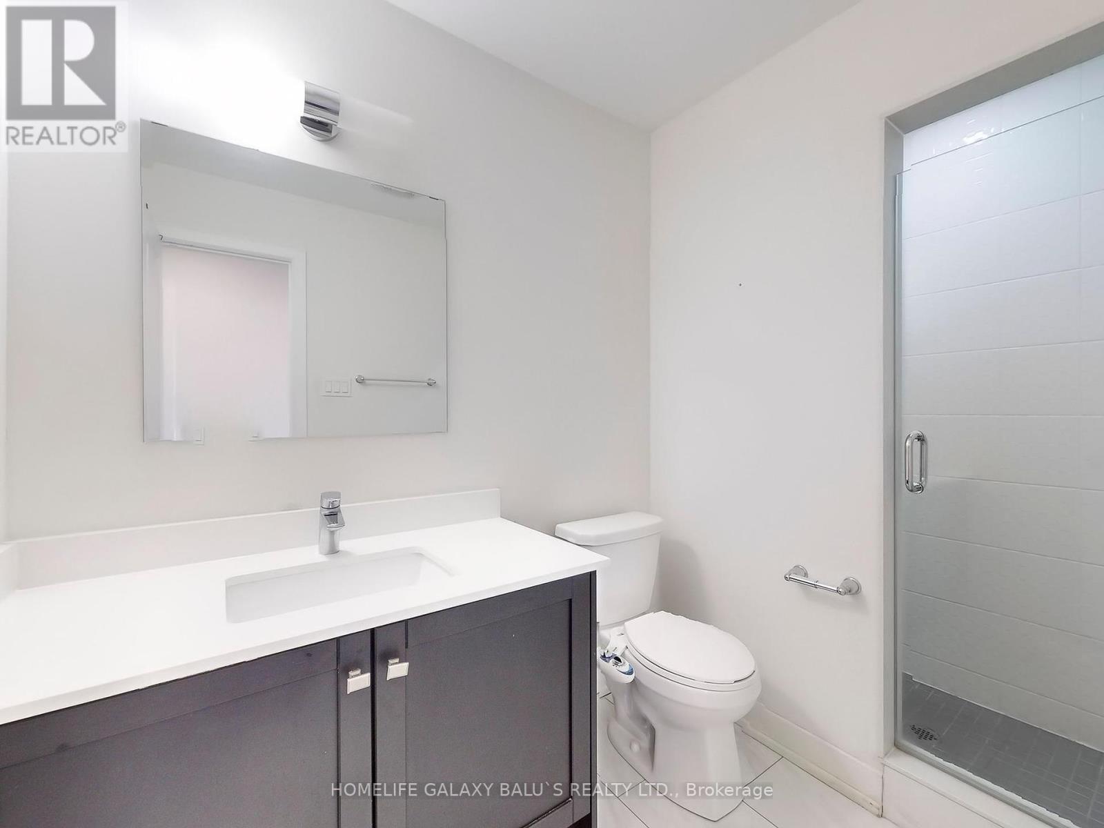Photo 32 of 90 Donald Fleming Way, Whitby ON